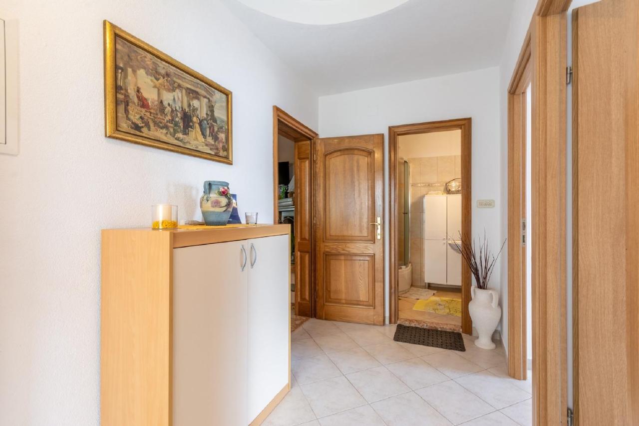 Apartments Darija Pucisca Εξωτερικό φωτογραφία